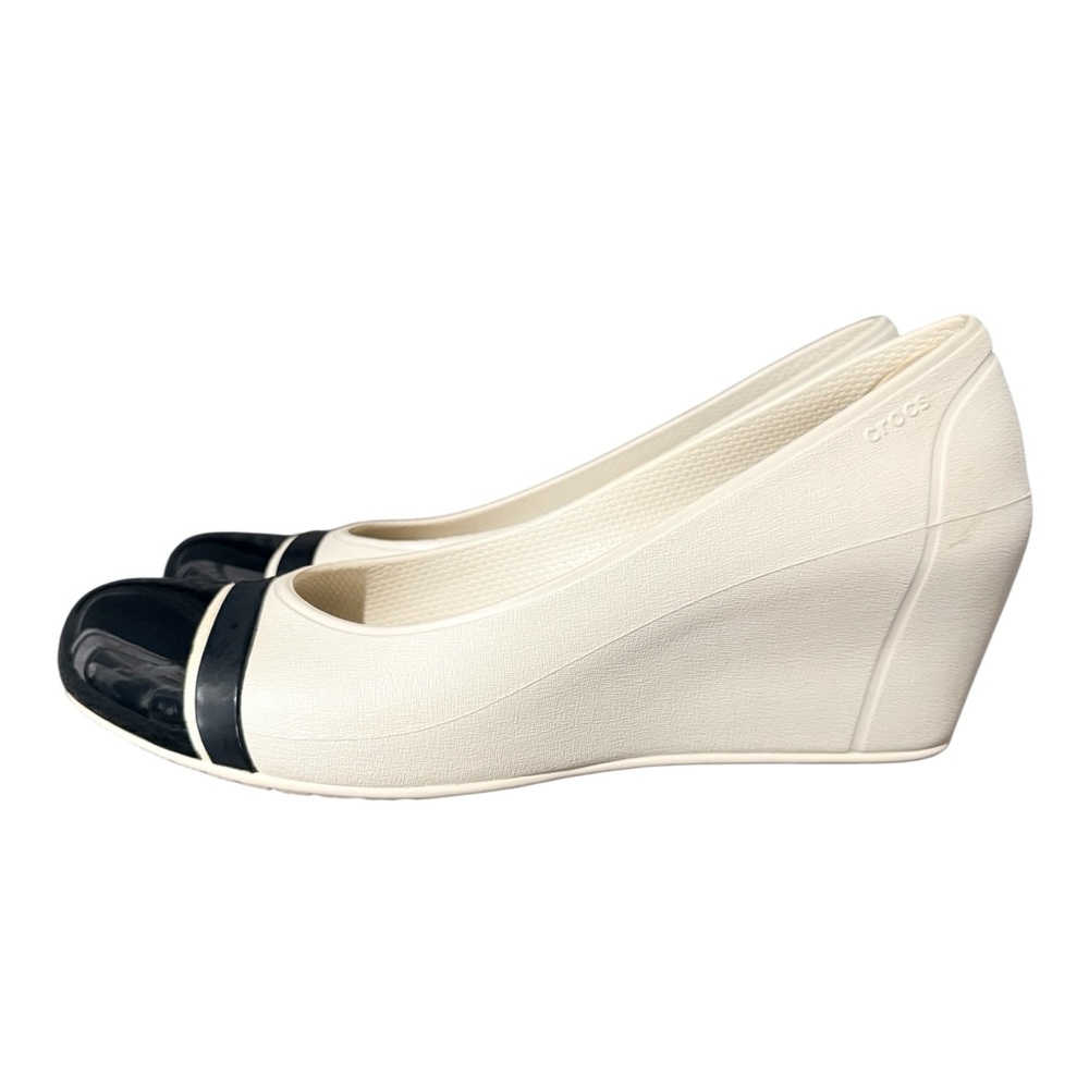 CROCS Wedge Pumps Cap Toe Wedges Cream & Black Women's Size‎ 9 - Picture 5 of 9